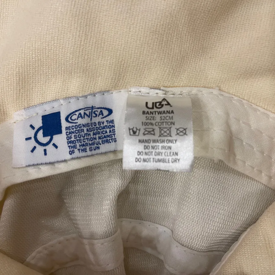 کلاه مارک c&a