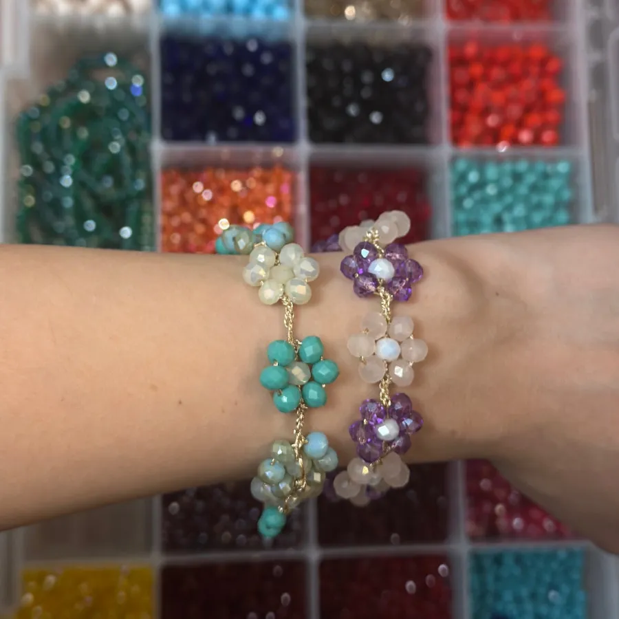 دستبند دستساز گل