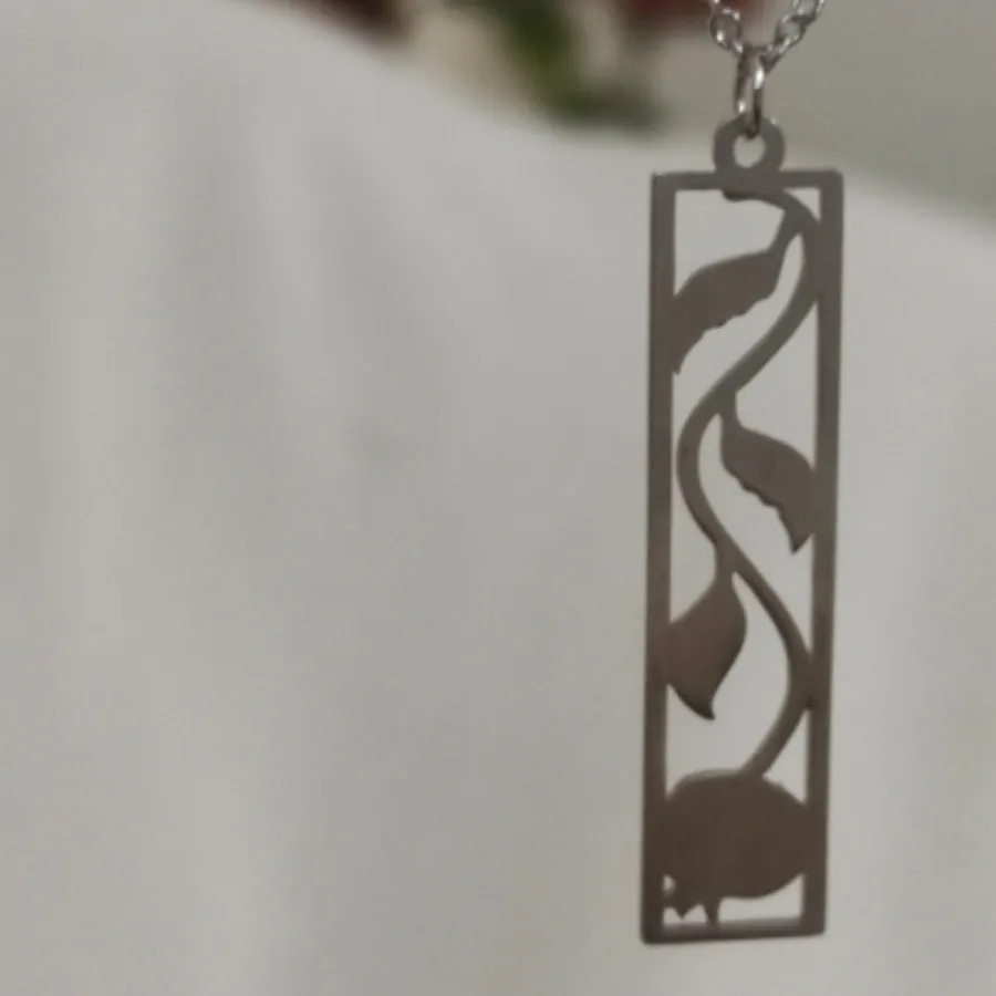 گردنبند انار یلدایی استیل