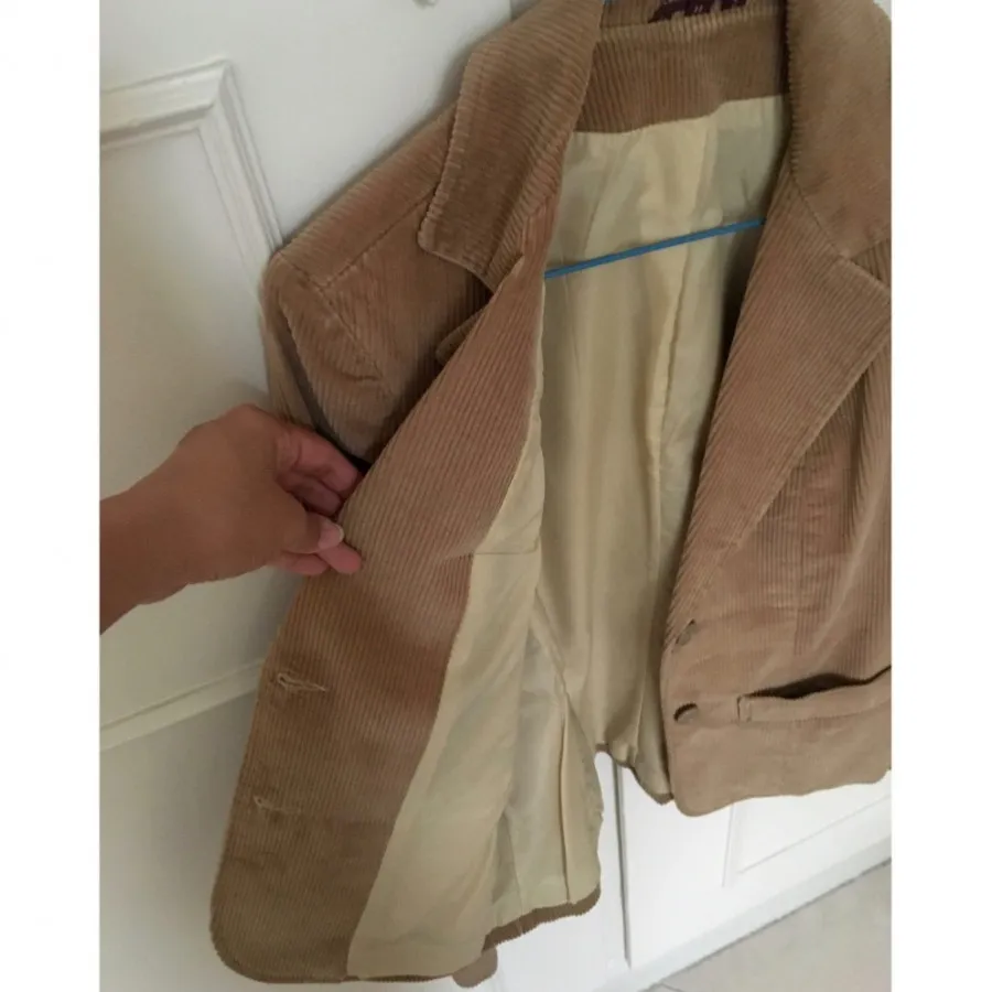 کت مخمل کبریتی