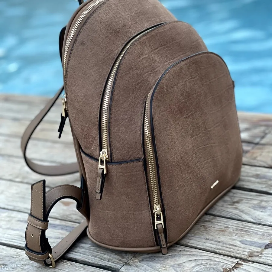 کوله پشتی دخترانه