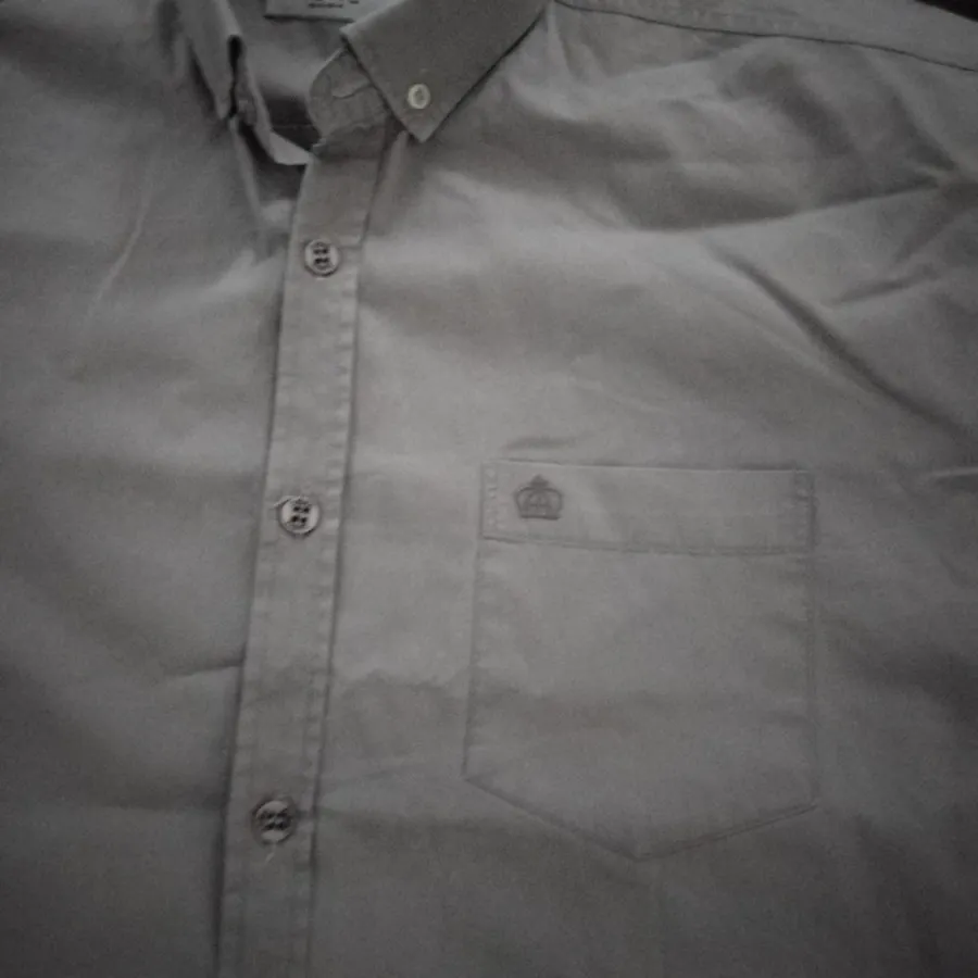 پیراهن مردانه