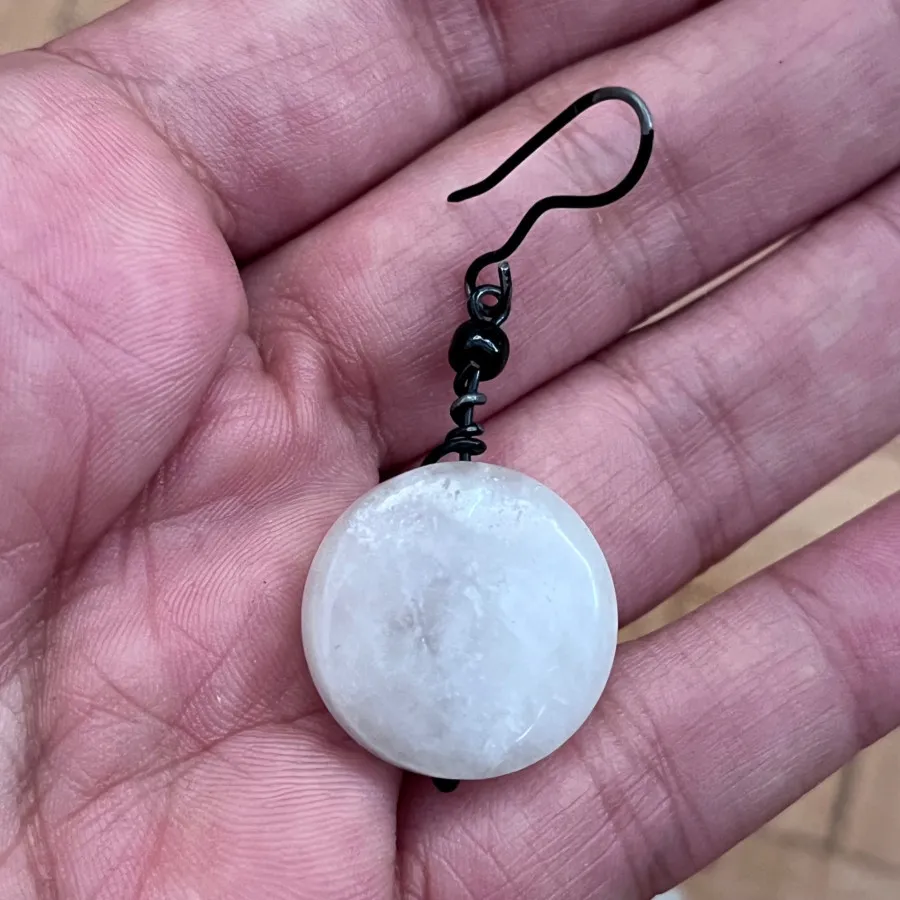 گوشواره Moon Stone