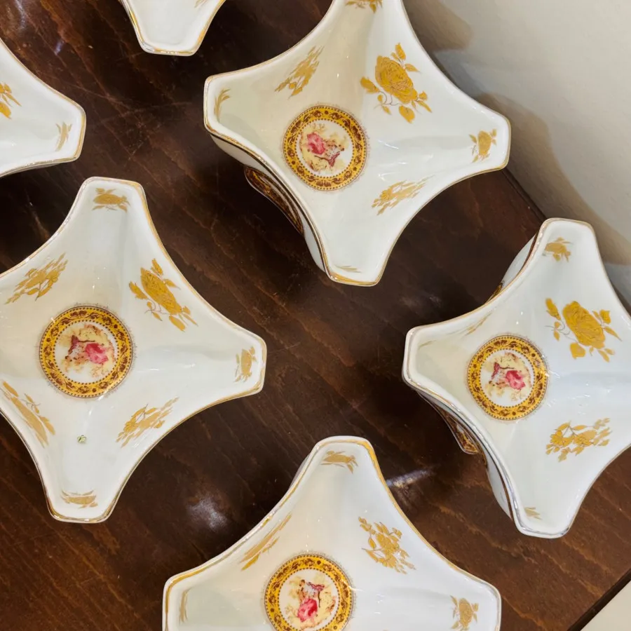 بستنی خوری لردشید اصل