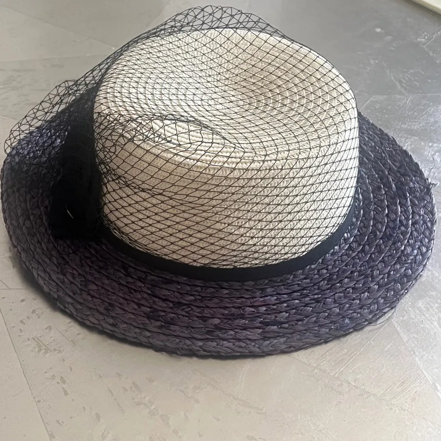 کلاه استایلیش وینتج زنانه