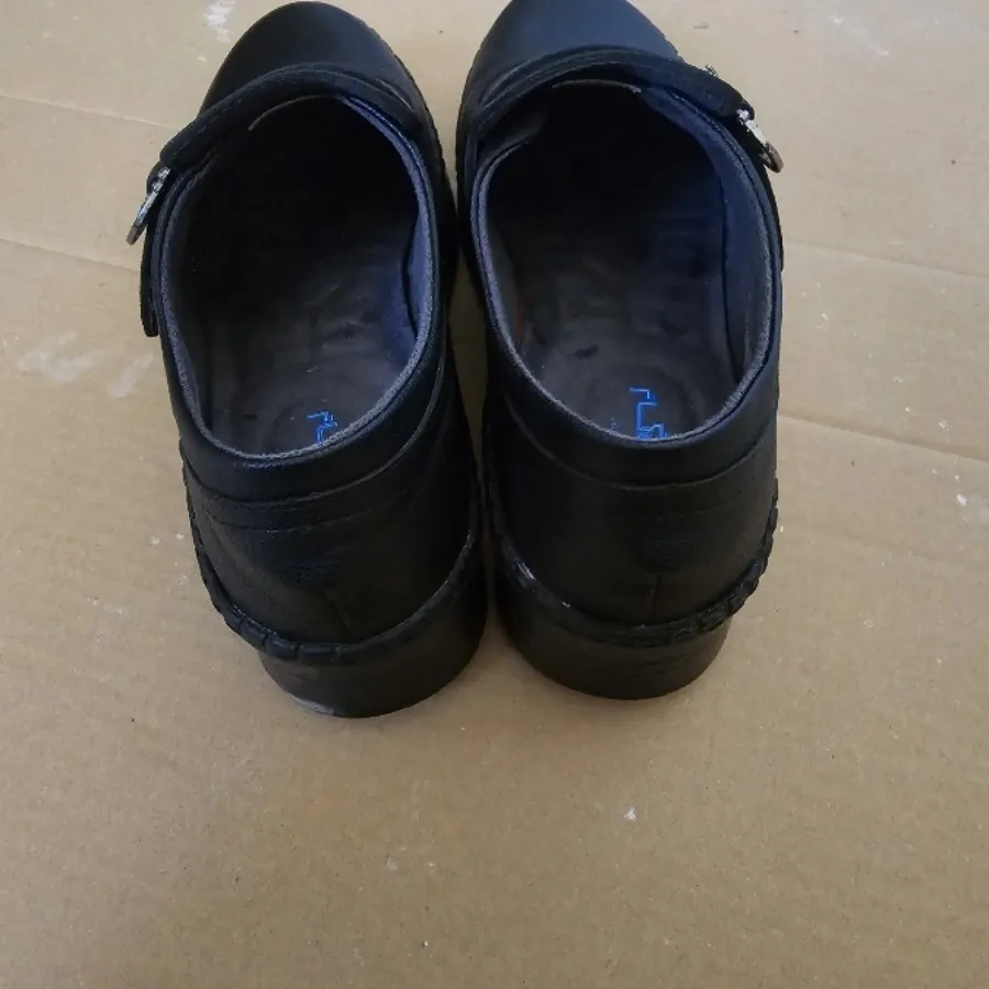 کفش زنانه سایز 37 طبی