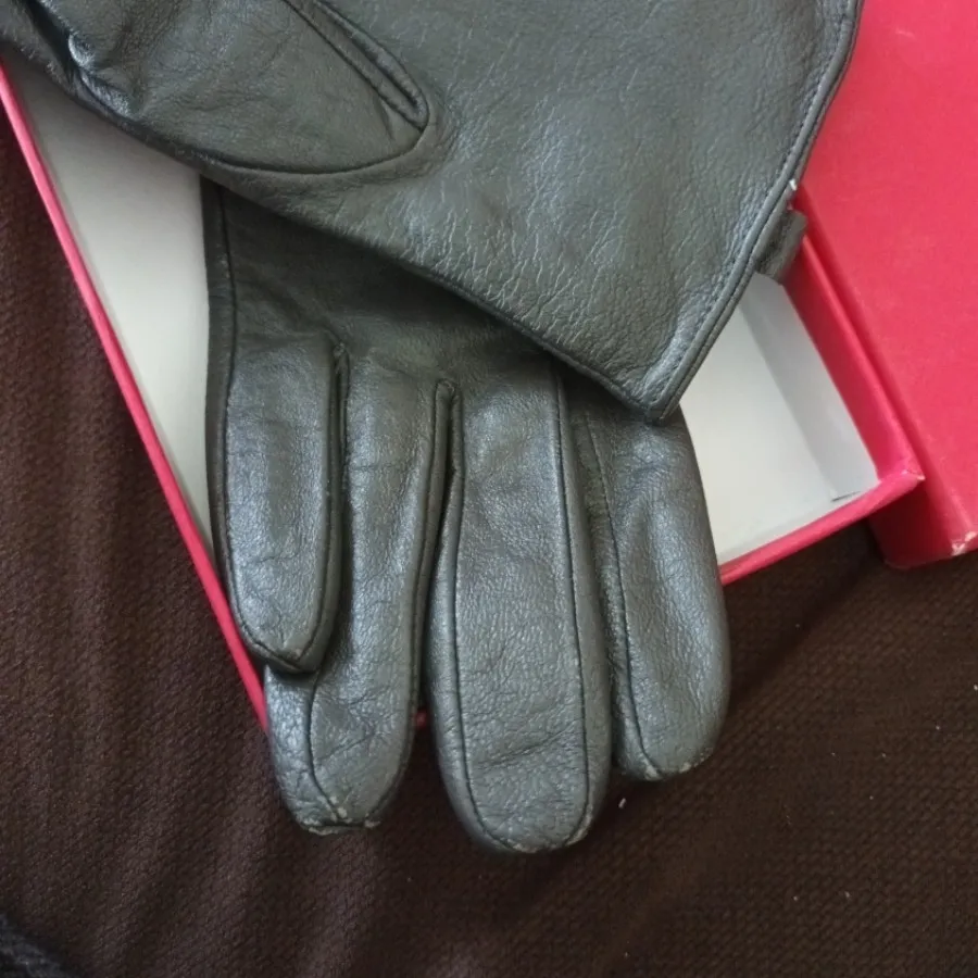 دستکش نوین چرم