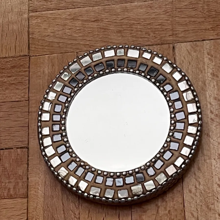 آینه جیبی هندی