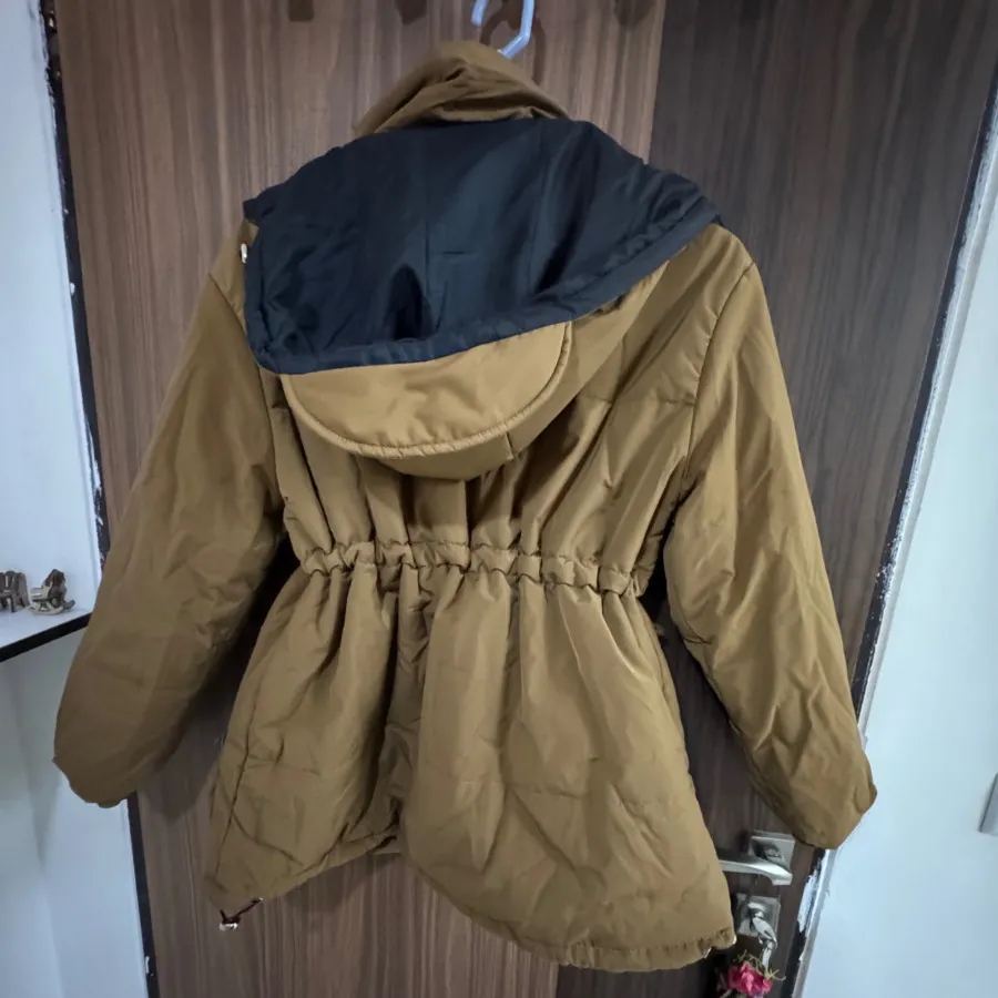 کاپشن خاکی قهوه ای