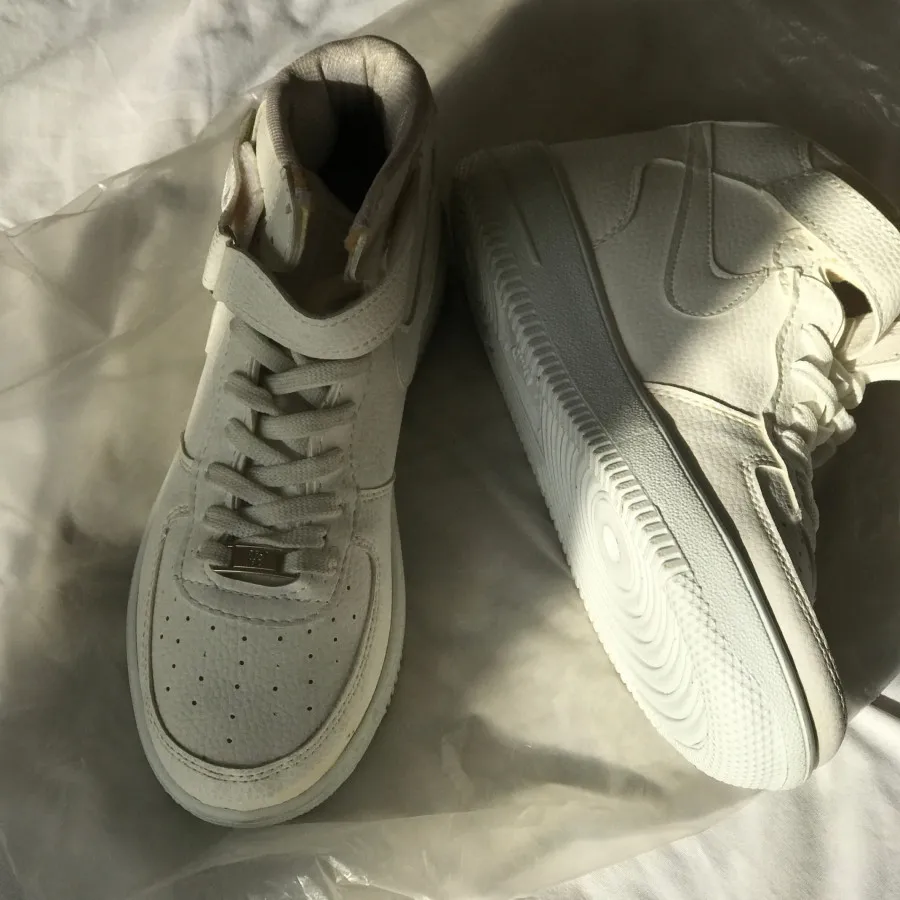 کتونی نایک ایرفورس ساقدار