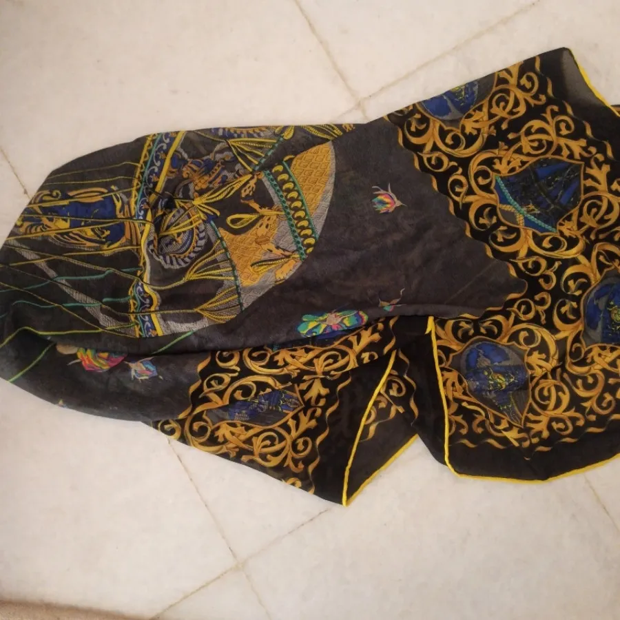 روسری سایز بزرگ