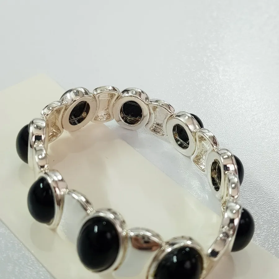 دستبند نقره ای کشی