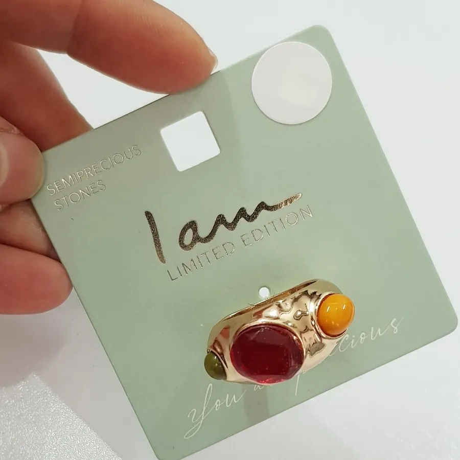 انگشتر طلایی نگین درشت