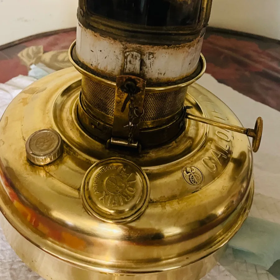 چراغ نفتی انتیک کالر فیکس