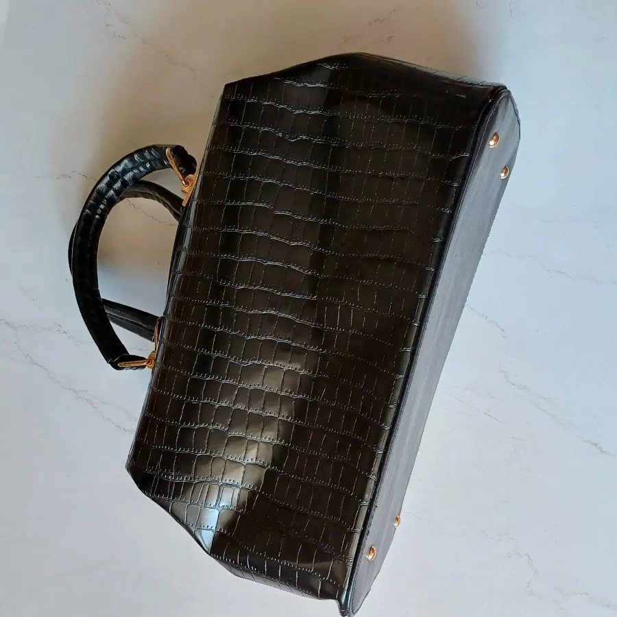 کیف صندقی بزرگ