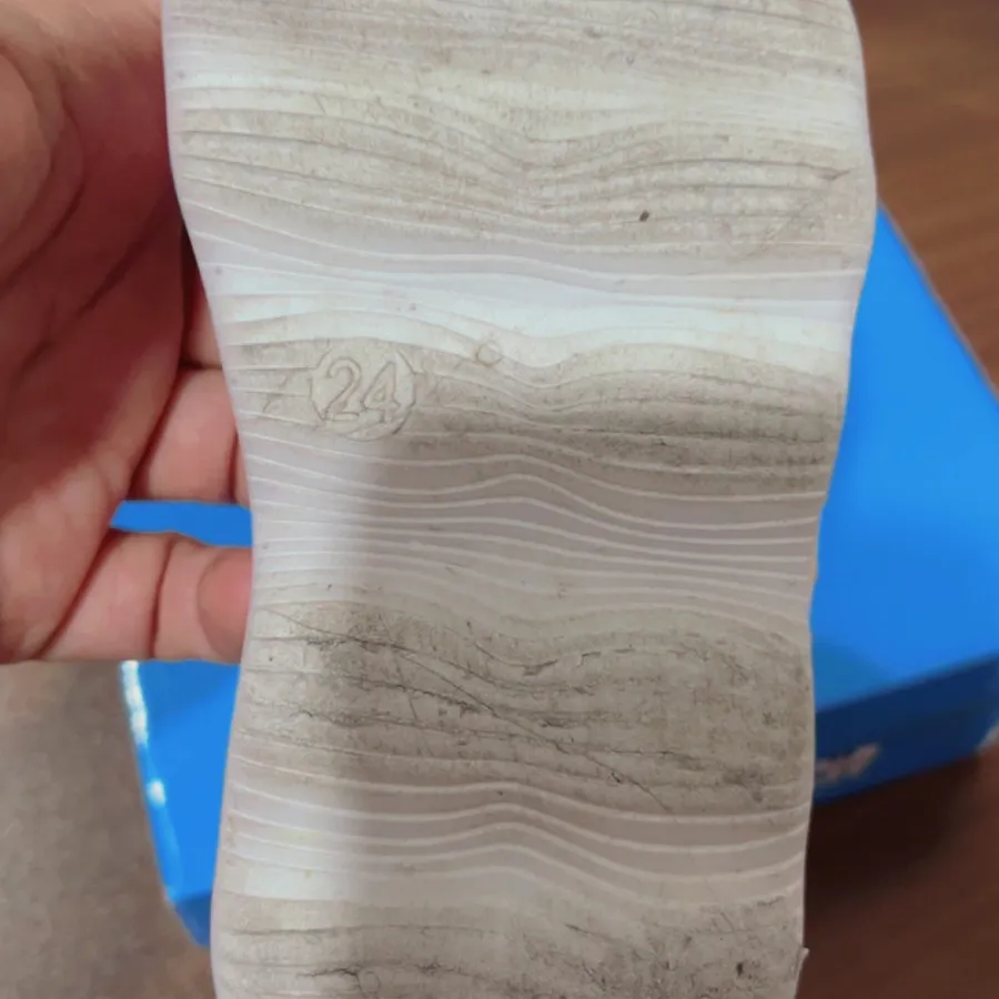 صندل دخترانه