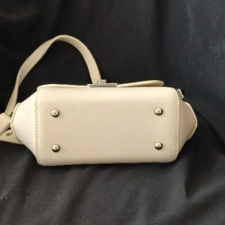 کیف رو دوشی برند