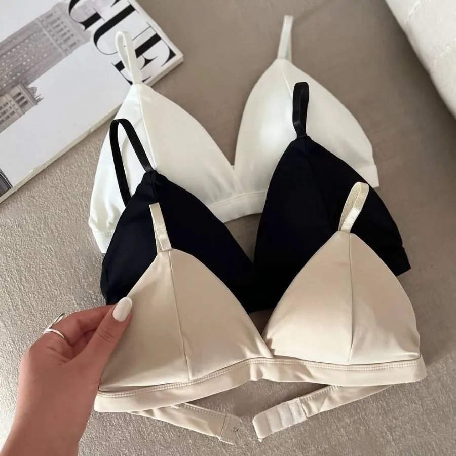 نیم تنه مثلثی