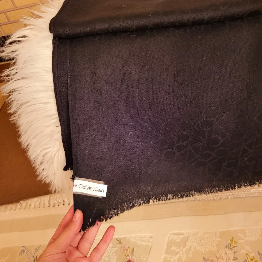 شال کلوین کلاین ck