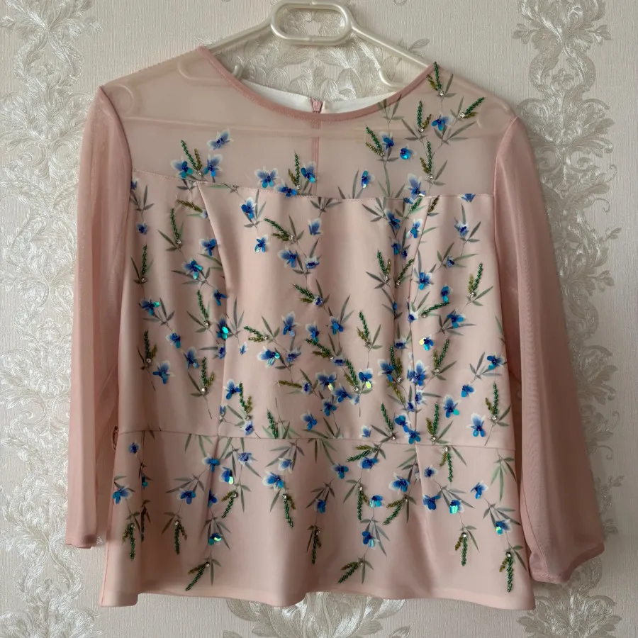 بلوز و دامن کار شده