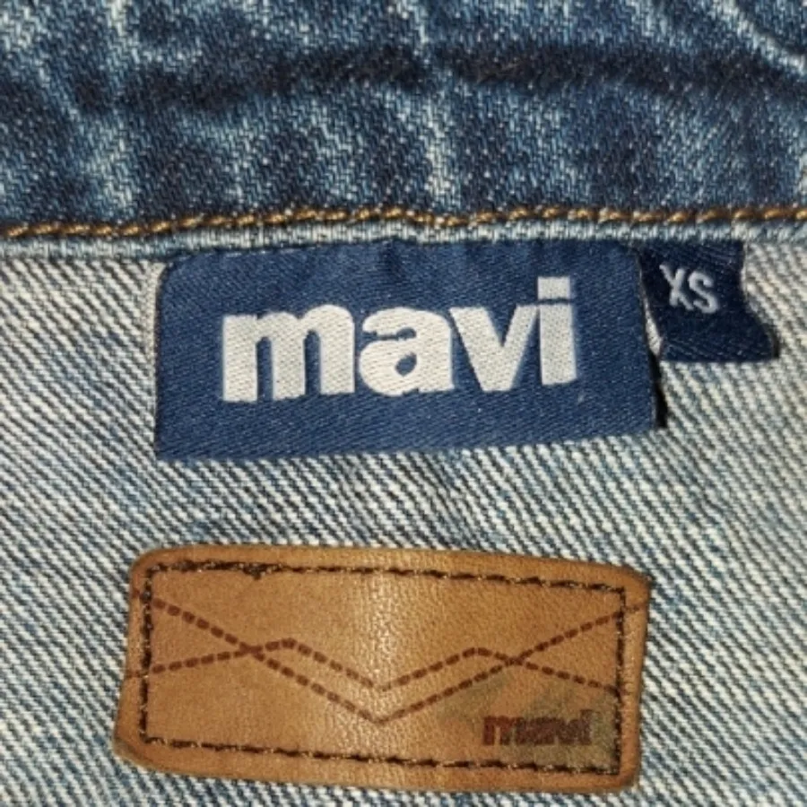 کت جین ماوی جینز