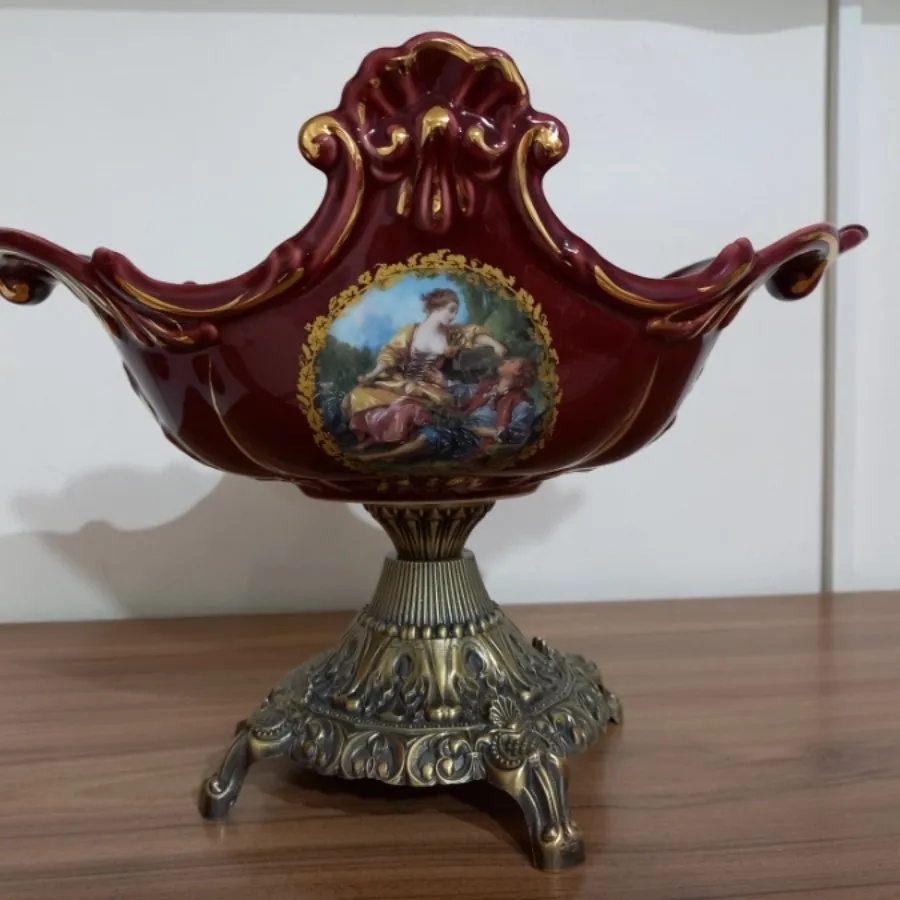 شکلات خوری یا میوه خوری