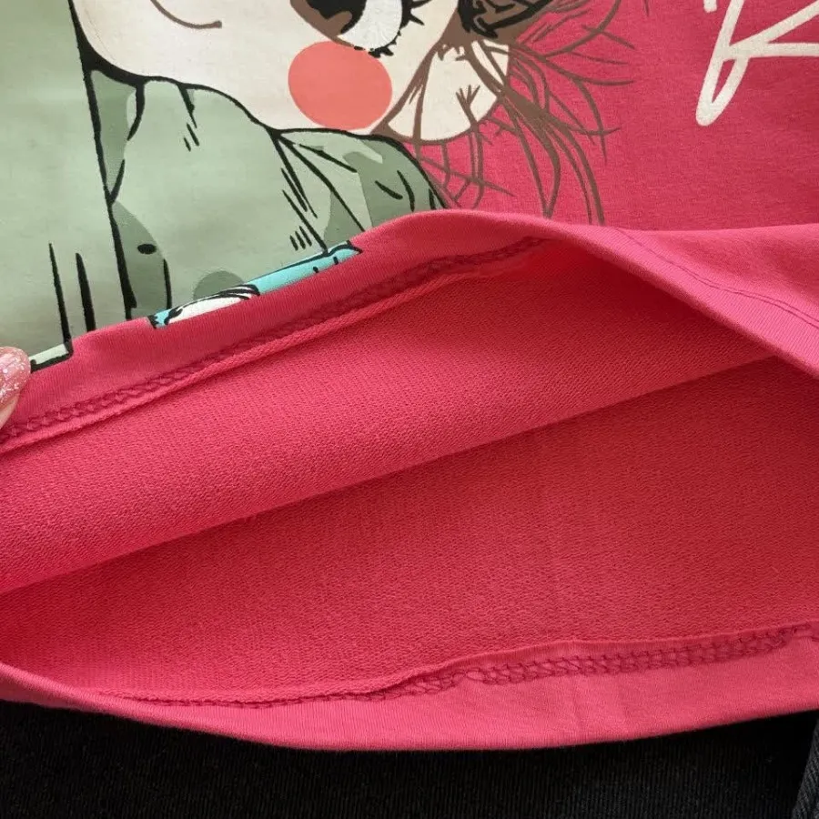 کراپ و شلوار بیرونی دخترا