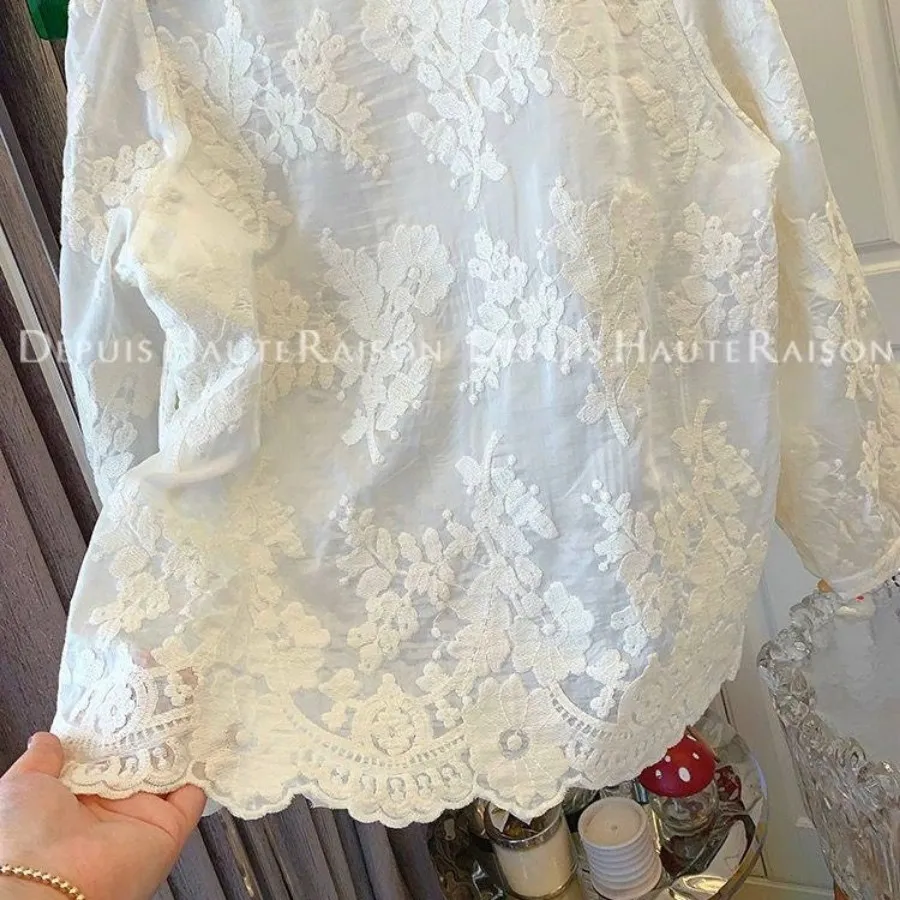 شومیز گلدوزی شده