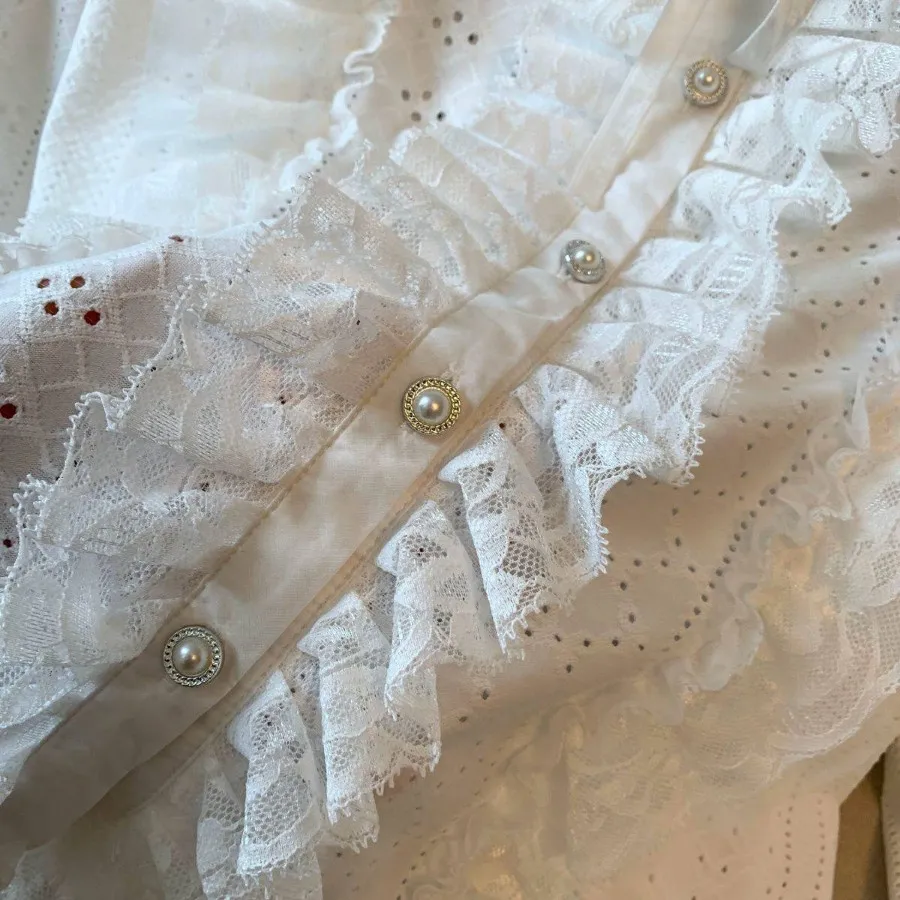 شومیز گلدوزی شده