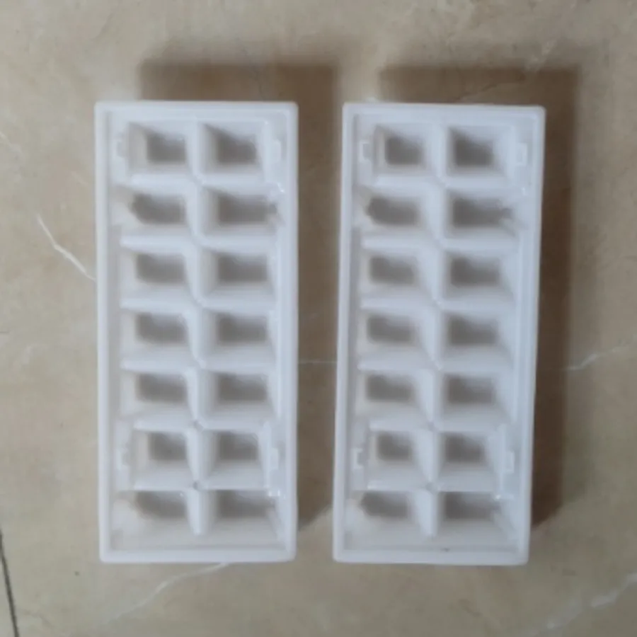 ظرف قالب یخ