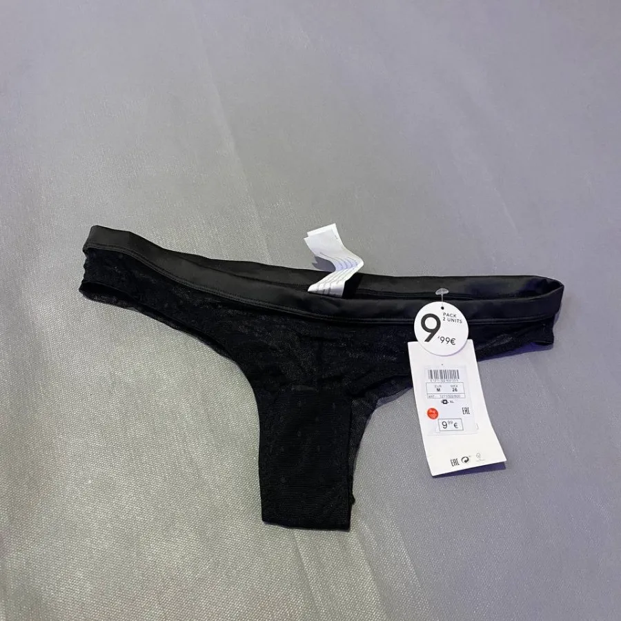 شورت توری خالخالی