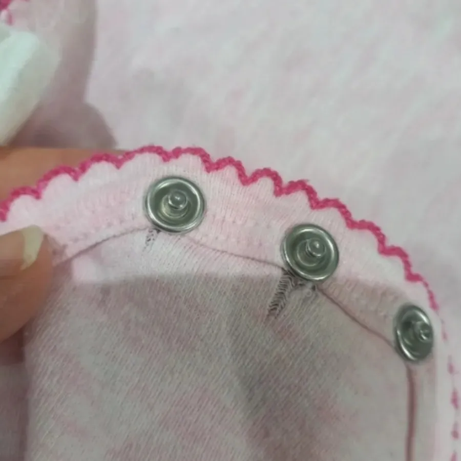 سرهمی و بادی نوزاد