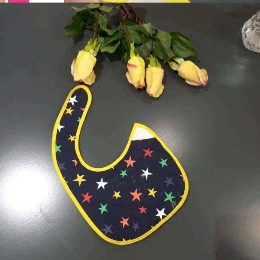 پیشبند نوزاد