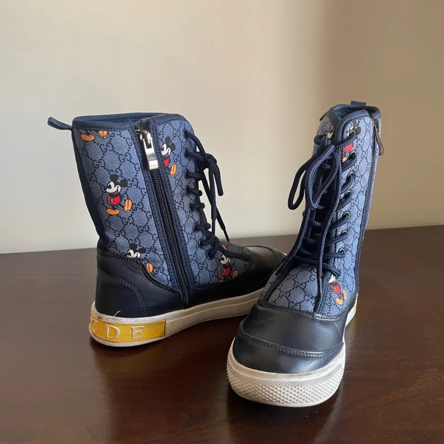 پوتین بچگانه میکی موس