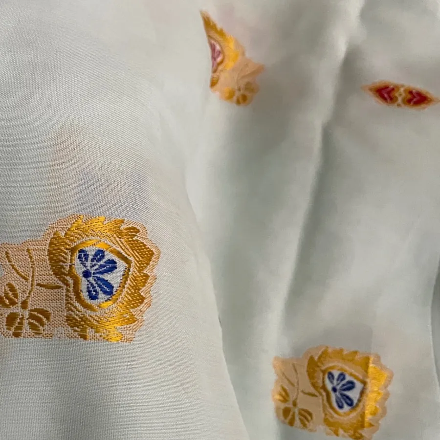 پارچه نخی گل ابریشم قدیمی