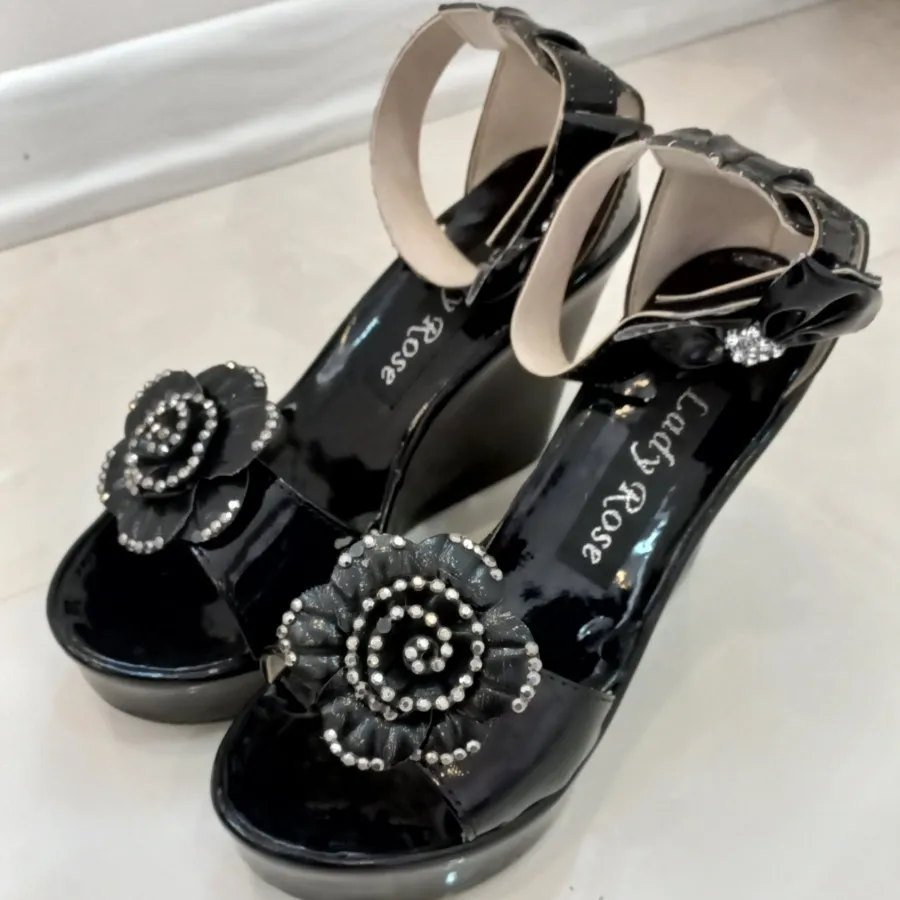 صندل مشکی سایز 40