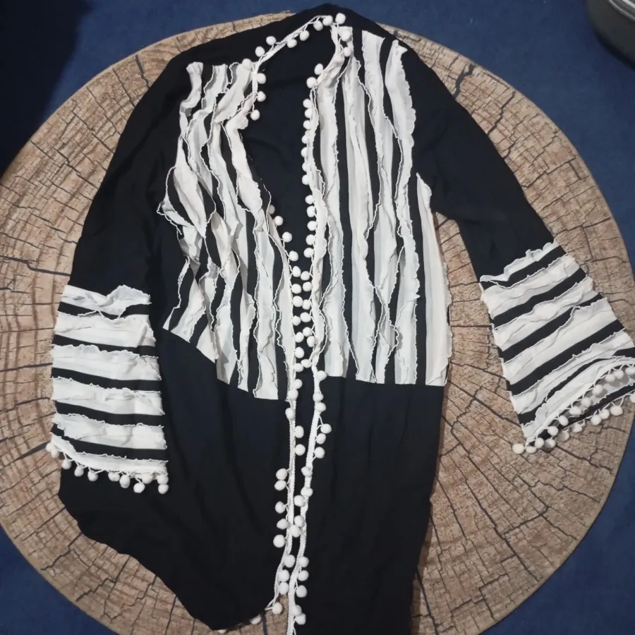 بارونی و مانتو