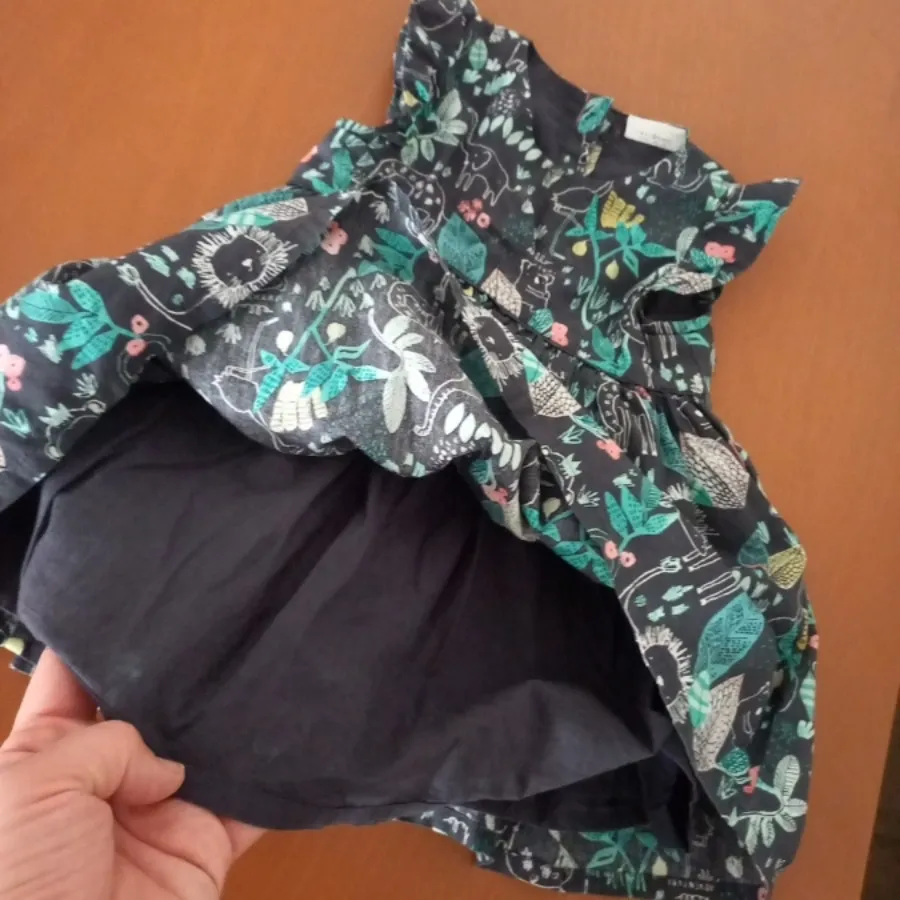 پیراهن دخترانه