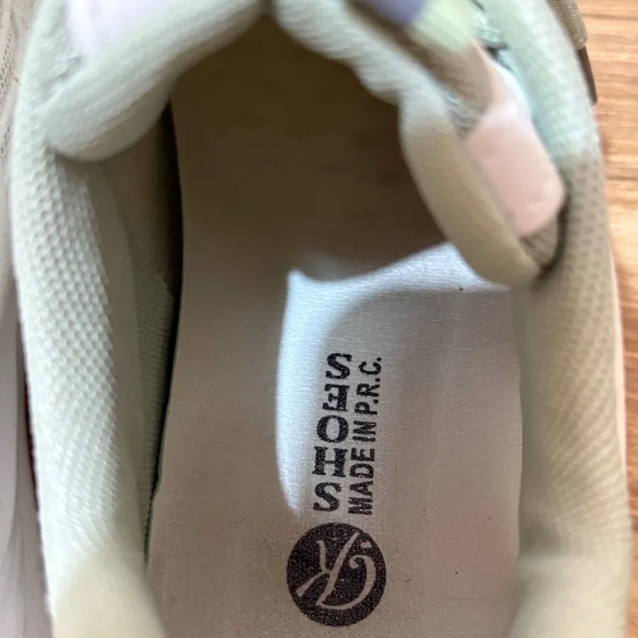 کتونی وارداتی