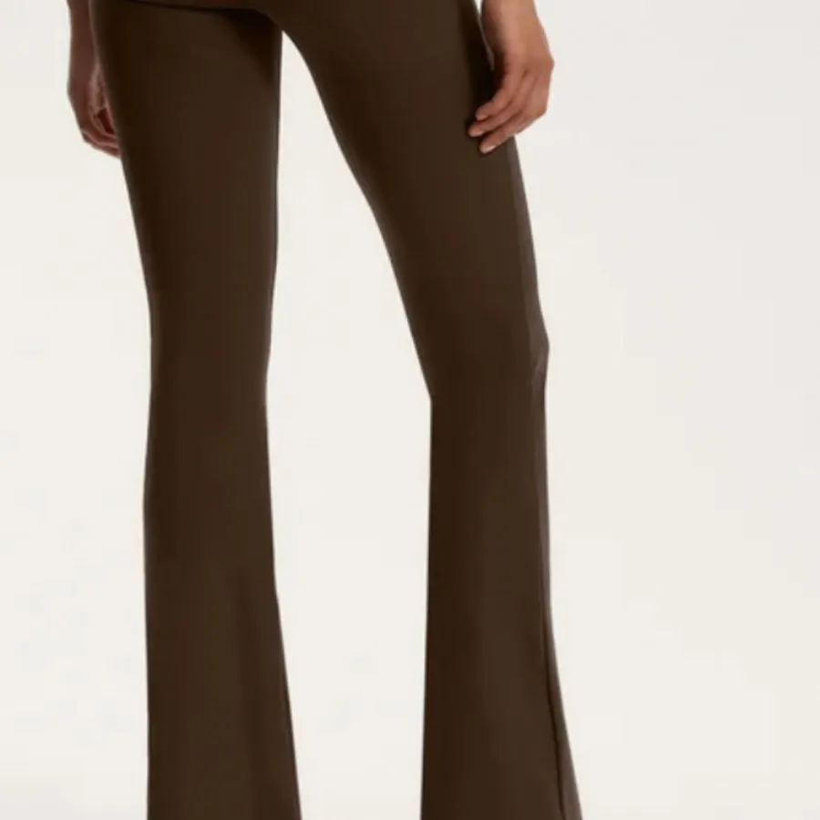 ساق ورزشی دمپا oysho