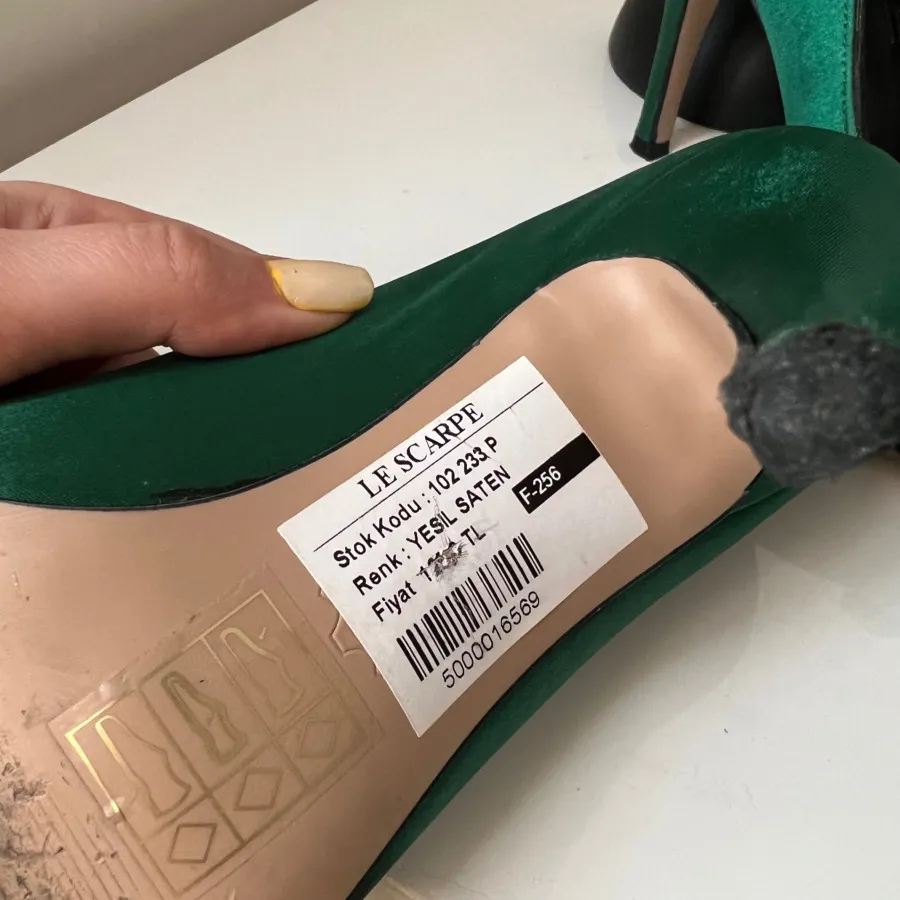 کفش مجلسی سبز