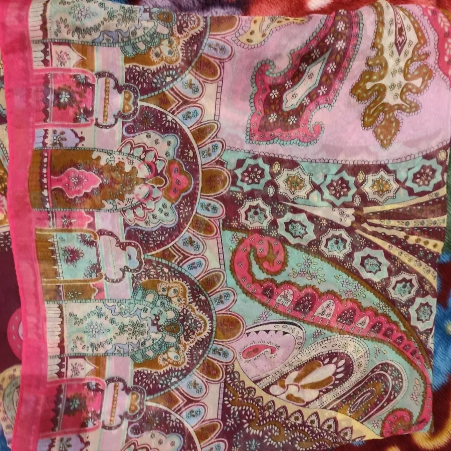 روسری حریر ابریشمی بزرگ