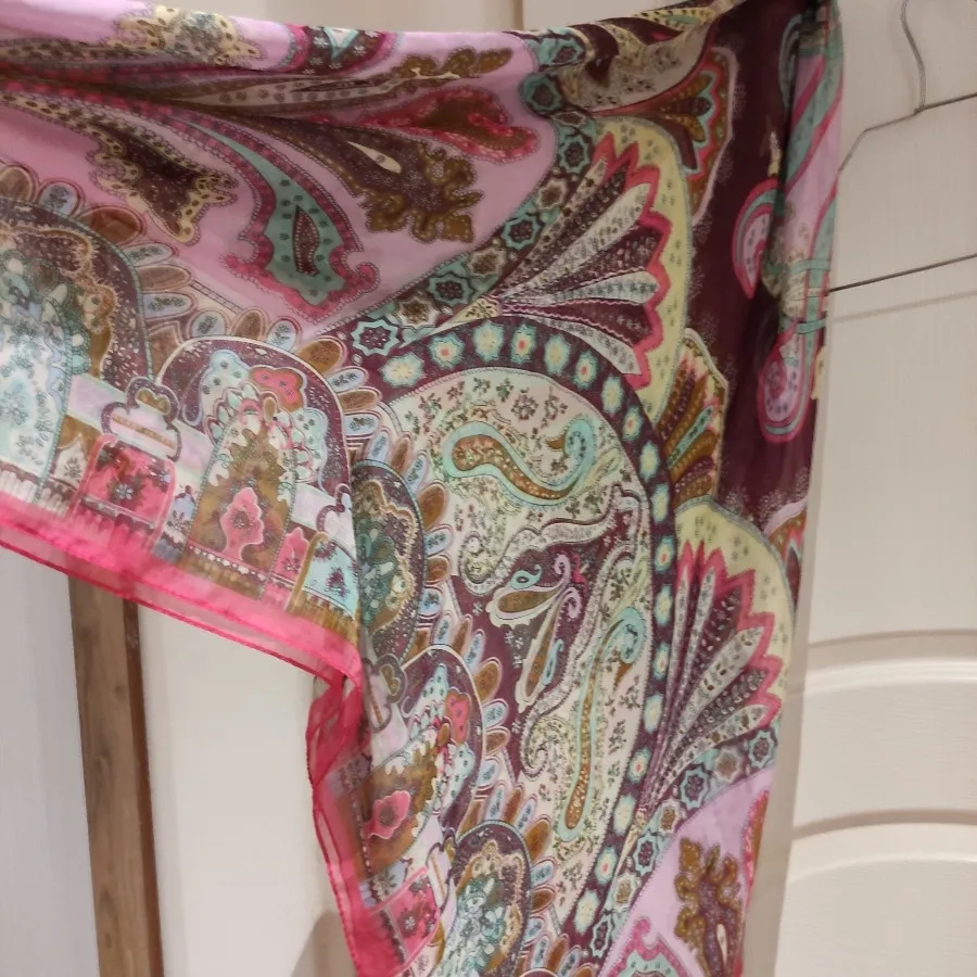 روسری حریر ابریشمی بزرگ