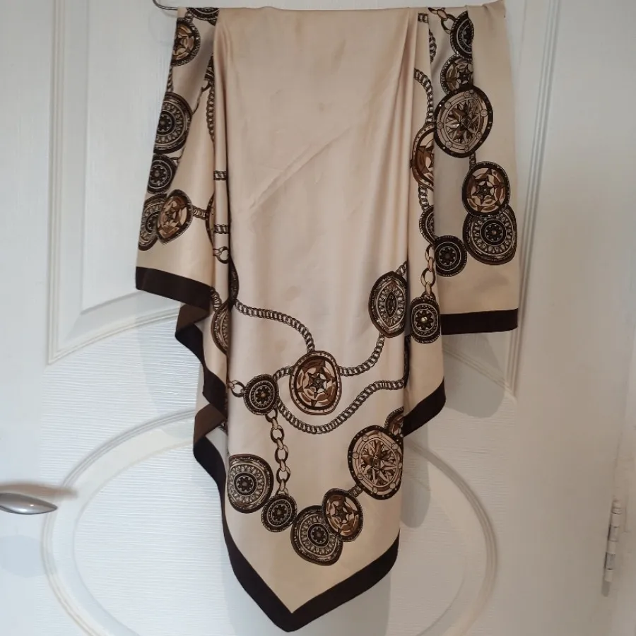 روسری نقره کوب زیبا