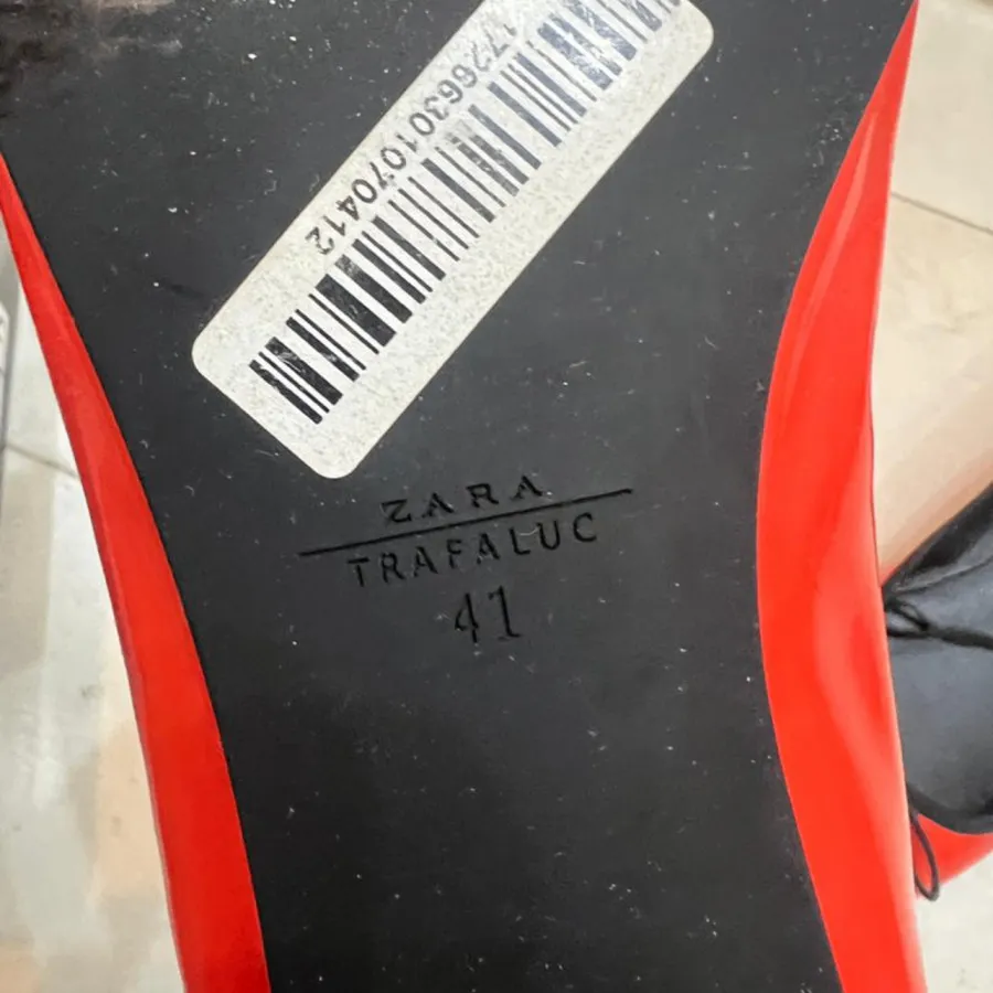 کفش عروسکی زارا