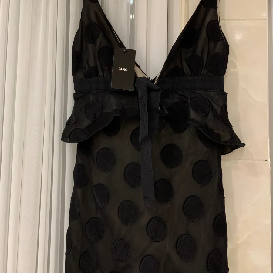 پیراهن منگو