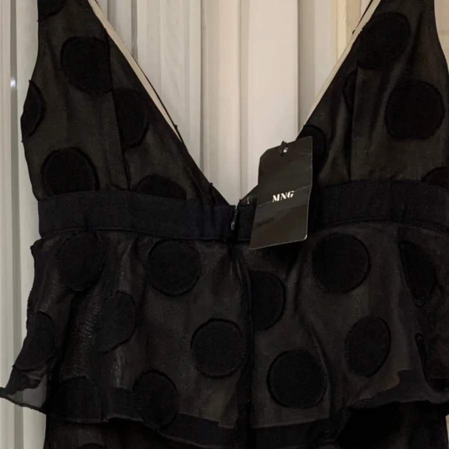 پیراهن منگو