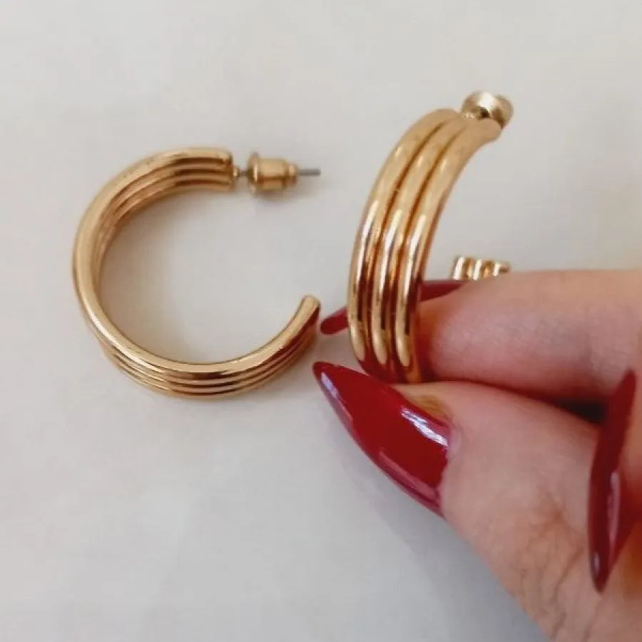 گوشواره جذاب و زیبا