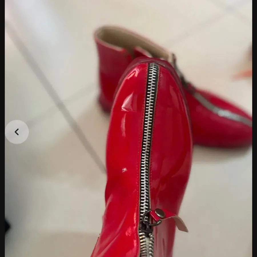 نیم بوت قرمز ورنی خارجی