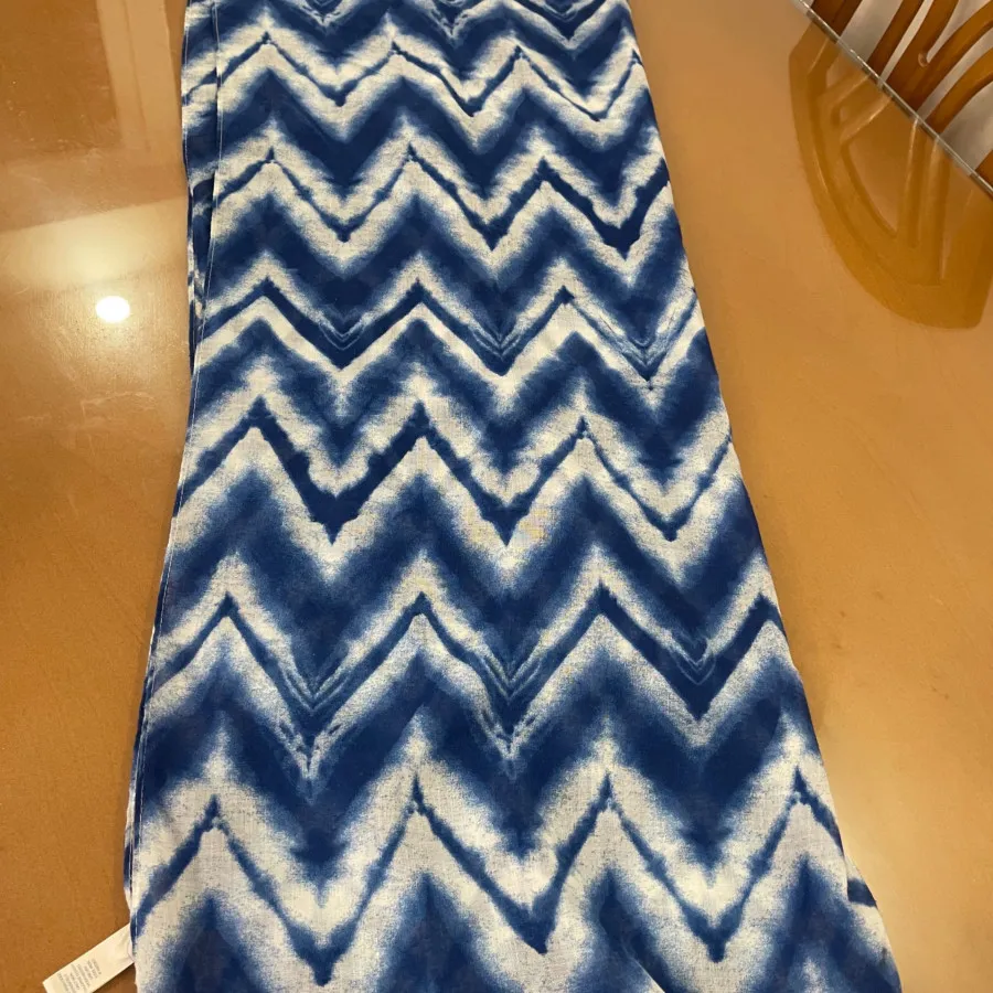 شال GAP آمریکایی